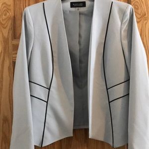 Pristine Grey Blazer with Black Accents